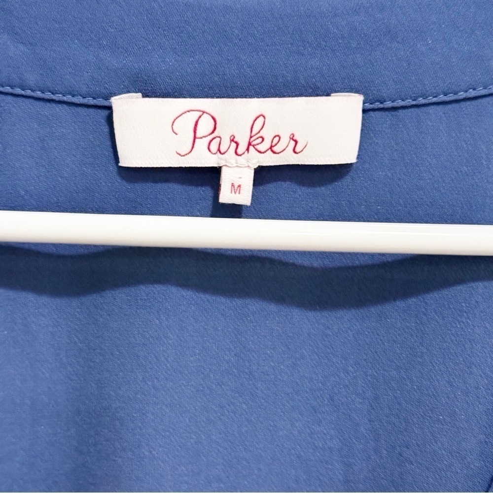 Parker Women's Short Sleeve, Button Front Silk Blouse with Smocking M - Picture 7 of 10